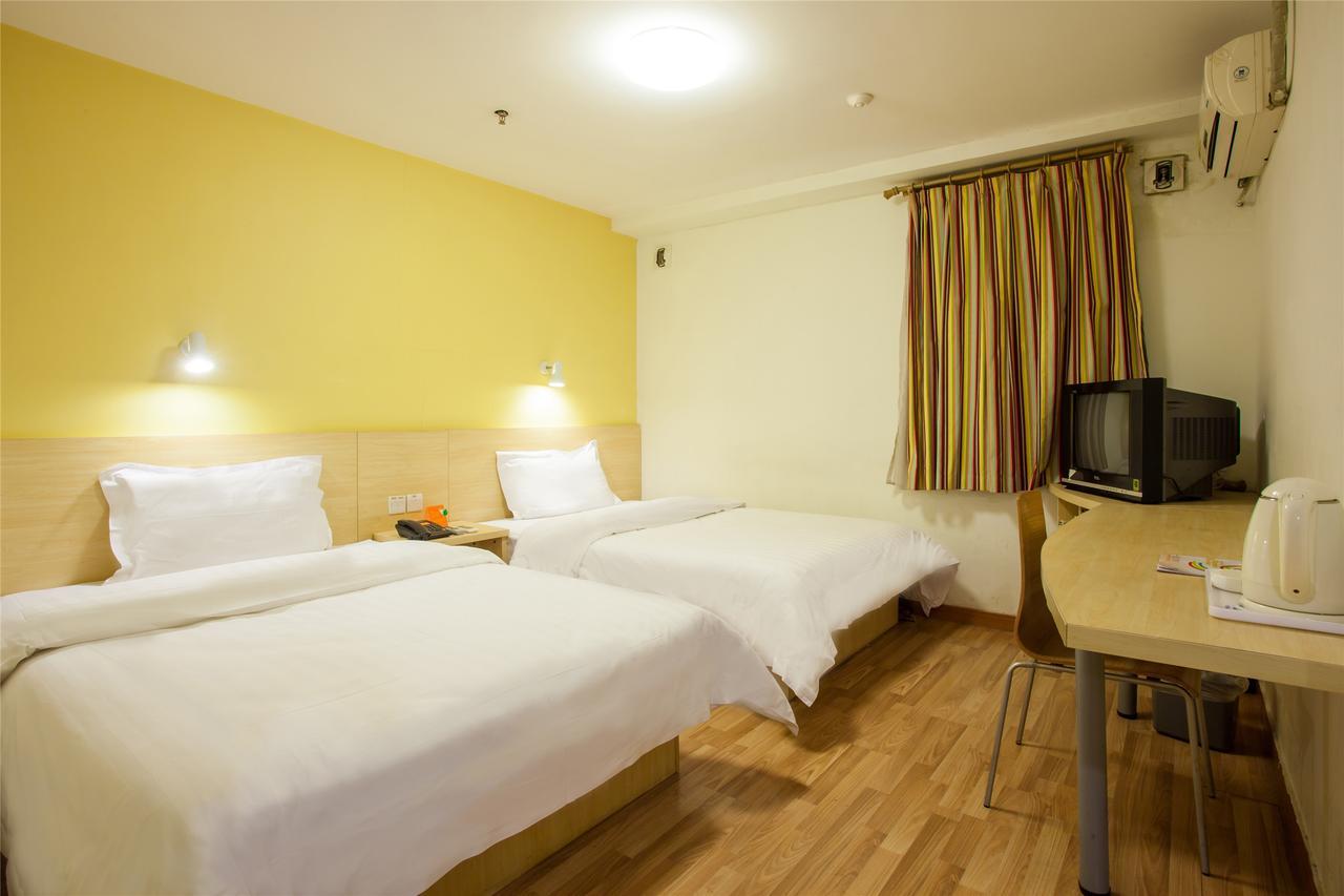 7Days Inn Qingdao Development Zone Jinshatan Zimmer foto